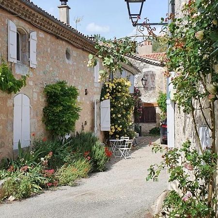 La Maison Des Cornieres Fourcès Dış mekan fotoğraf